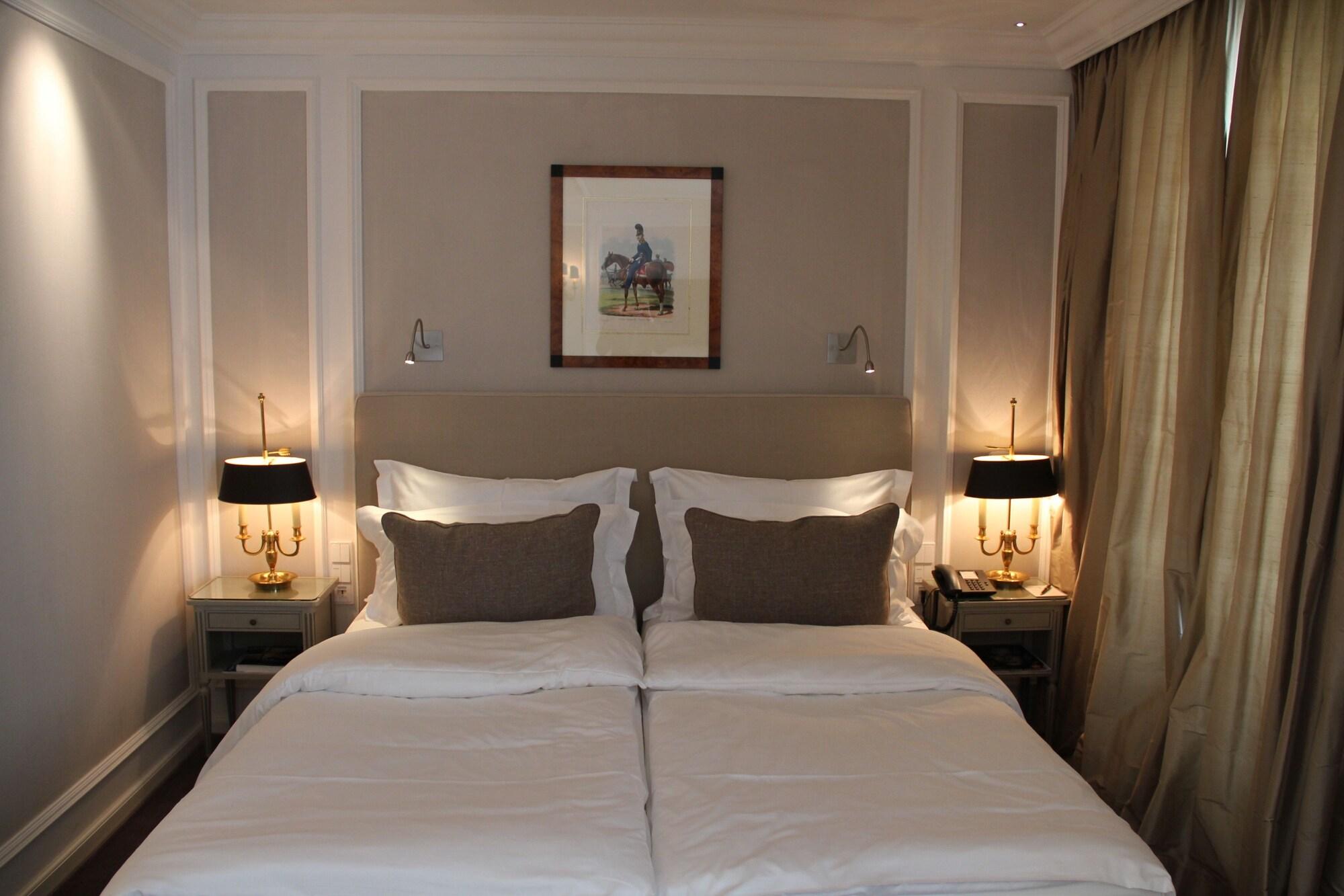 Hotel Muenchen Palace Buitenkant foto